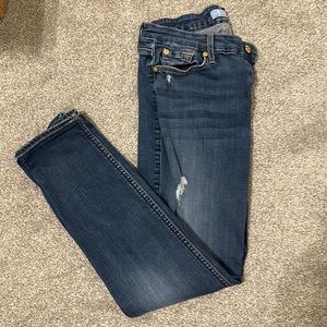 7 For All Mankind The Ankle Skinny Distressed. Size 31.
